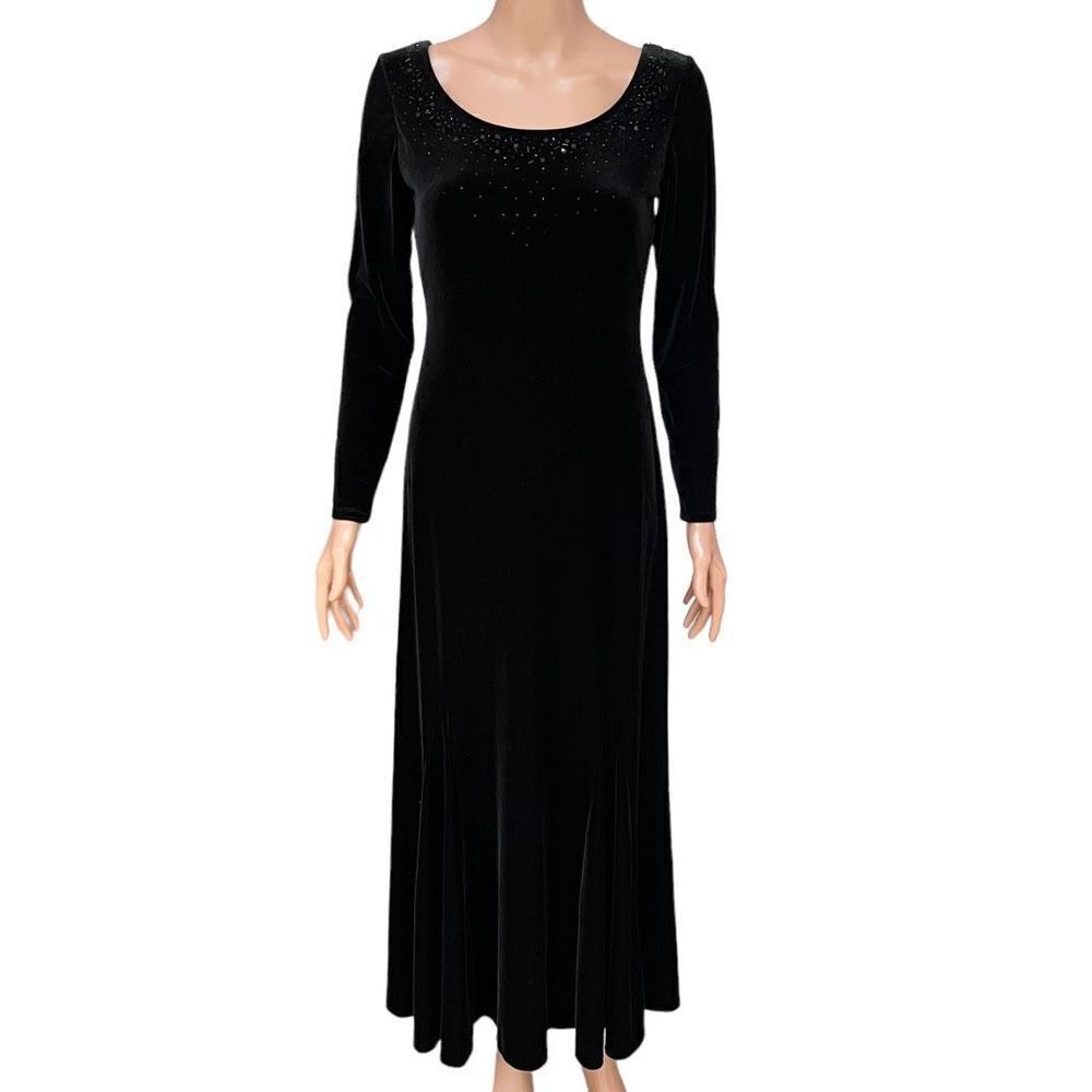 J.R. Nites by Caliendo Black velvet Cocktail Dress embellished neckline size 4P